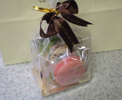 �}�J����