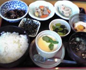 V烉`
